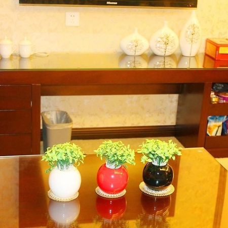 Chengdu Ronghome Hotel المظهر الخارجي الصورة