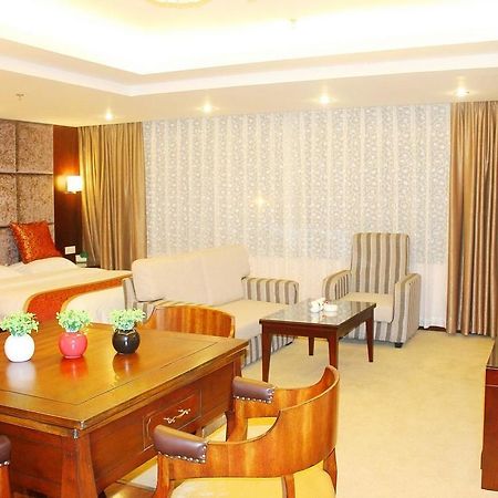 Chengdu Ronghome Hotel المظهر الخارجي الصورة