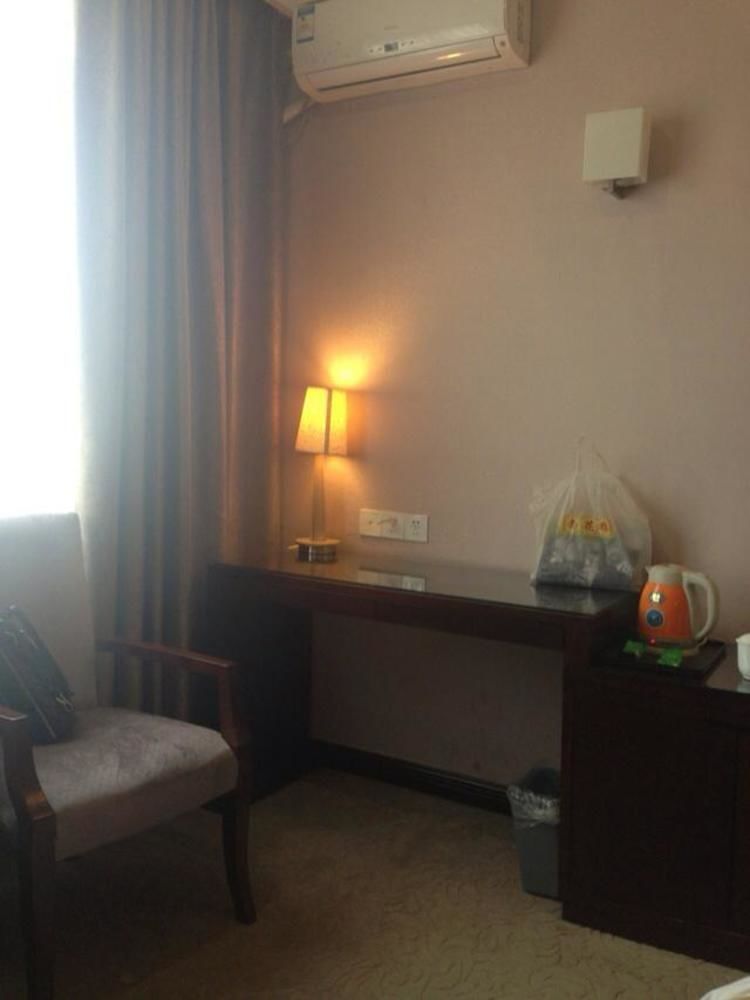 Chengdu Ronghome Hotel المظهر الخارجي الصورة