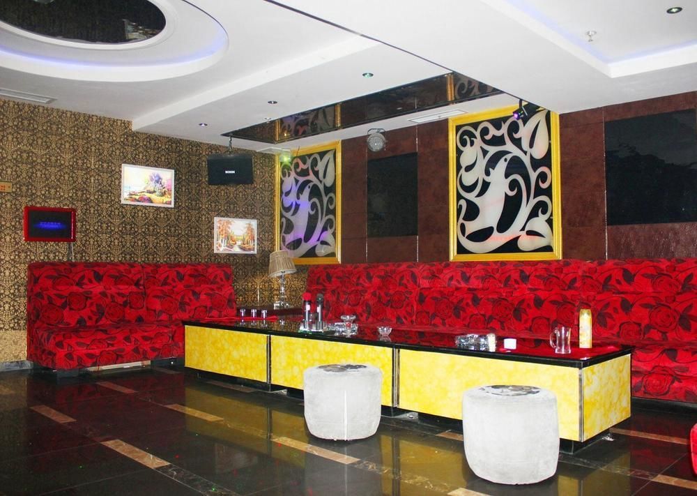Chengdu Ronghome Hotel المظهر الخارجي الصورة