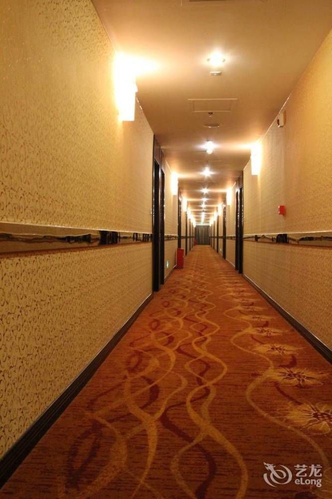 Chengdu Ronghome Hotel المظهر الخارجي الصورة